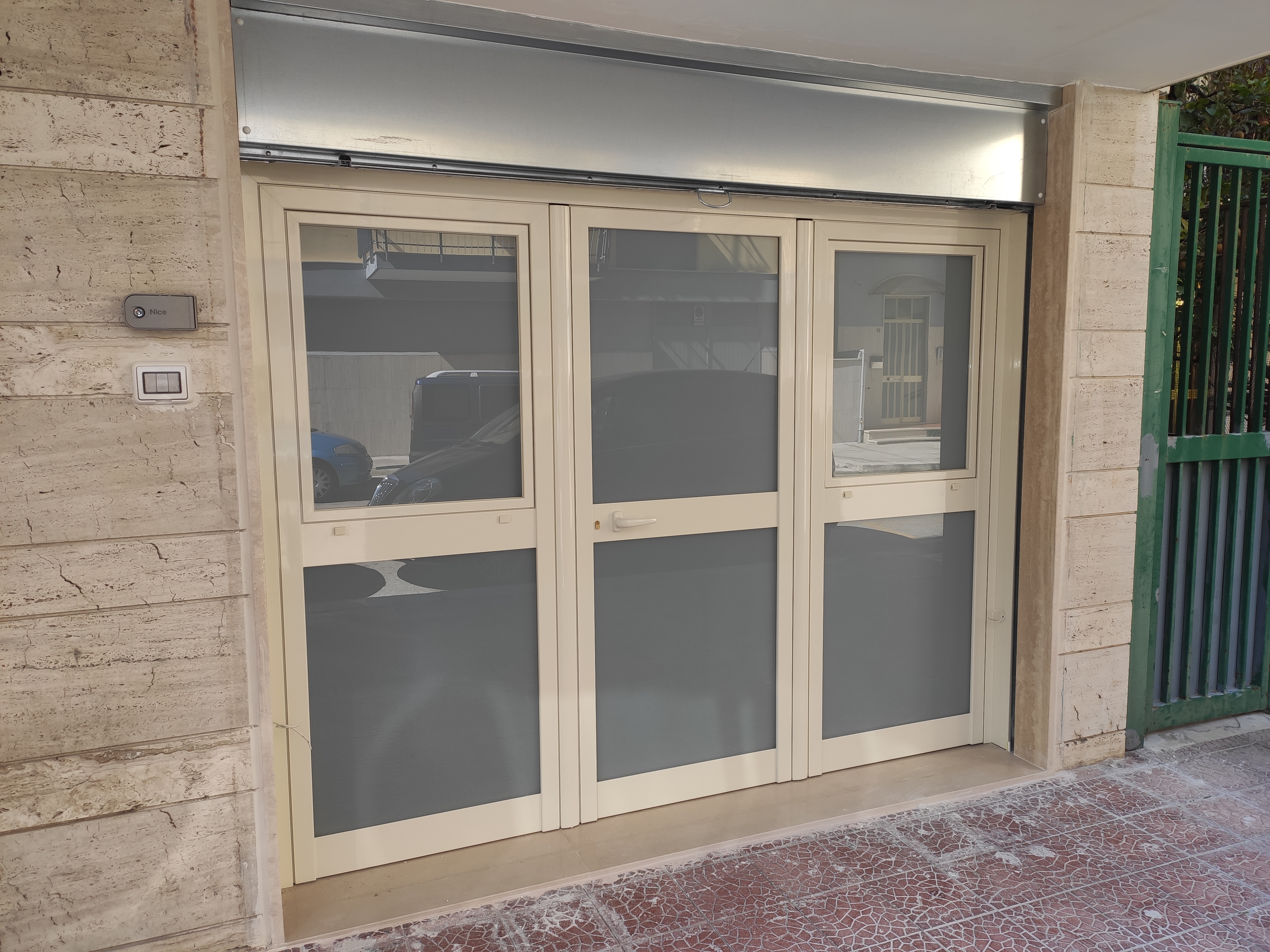 Realizzazione Camporeale Serramenti 3
